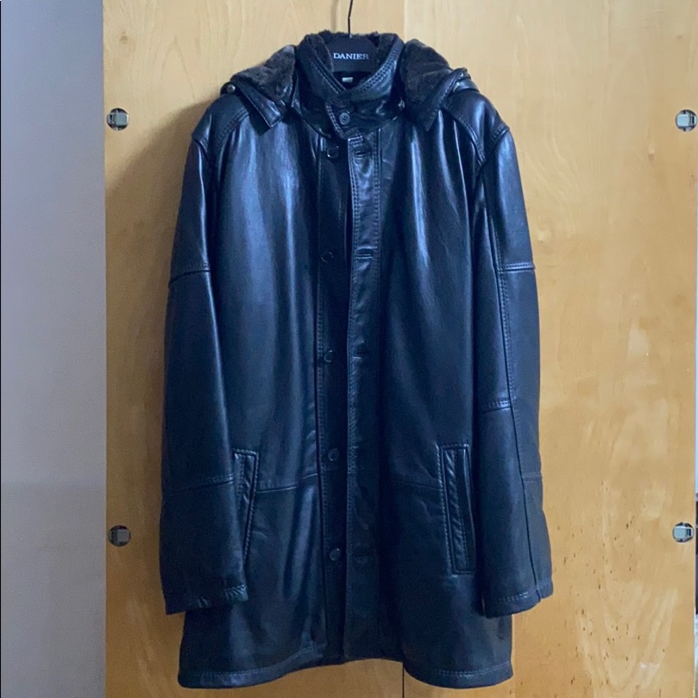 [NWOT] Danier Leather Coat [NWOT]